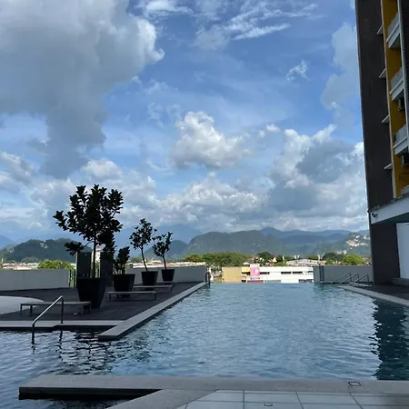 Ipoh Modern Cozy W Balcony -8Pax- 3 Free Parking By Aftertea Home Exterior photo