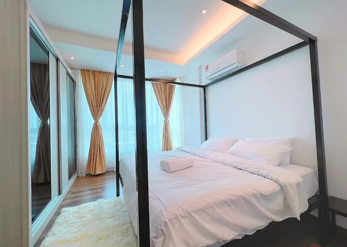 Ipoh Modern Cozy W Balcony -8Pax- 3 Free Parking By Aftertea Home